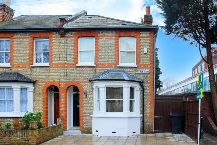 Avenue Road, Kingston, KT1