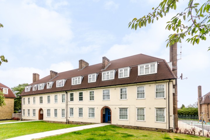 flat in beckenham hill