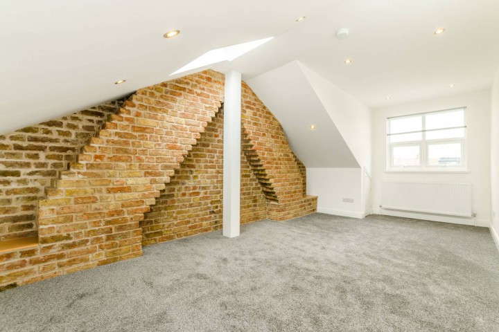 How to make the most of your loft space | Foxtons