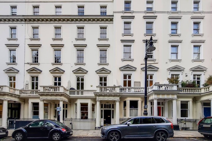 Georgian property for sale in London